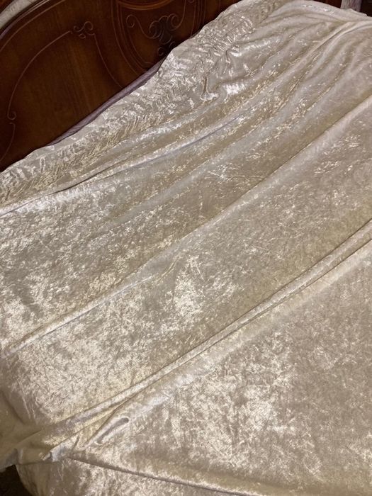 продам шторы 2,8*на 2,5 м