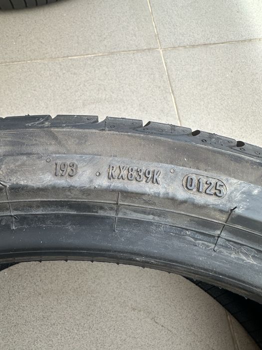 De vânzare Pirelli powergy 255/35/20