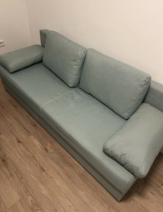 Canapea extensibila cu lada