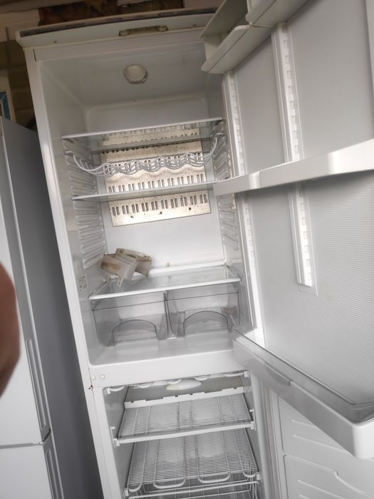 Продам холодильник 70