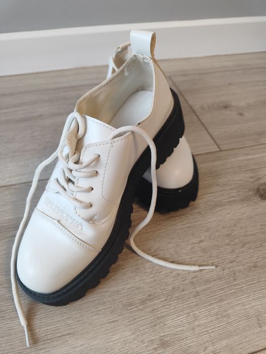 Продам ботиночки б/у