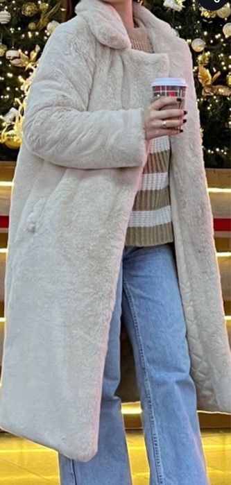 Шуба молочно бежевый