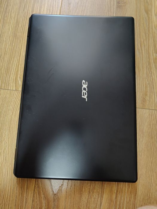Acer aspire A317-51 / i3-10110U/8 GB RAM / ssd 128 gb