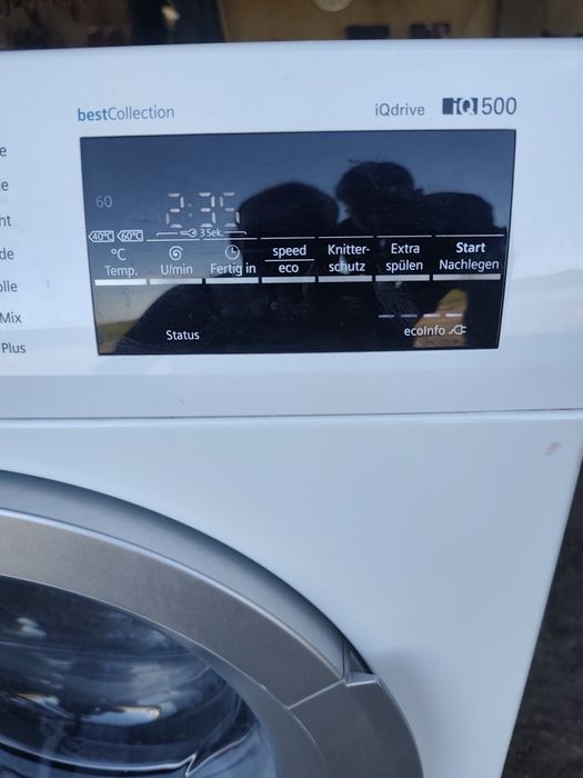 Продавам пералня simens IQ500