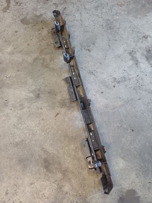 suport central bara spate  volkswagen golf 7 break - benzina 2014