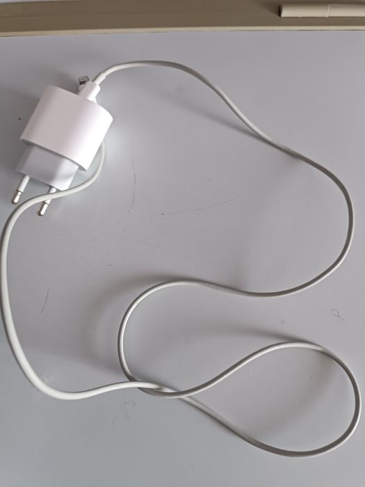 Зарядка оригинал на айфон