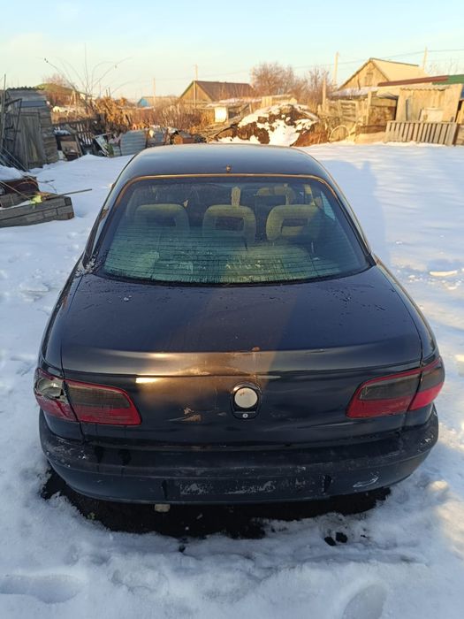 Продам машину Опель омега б.