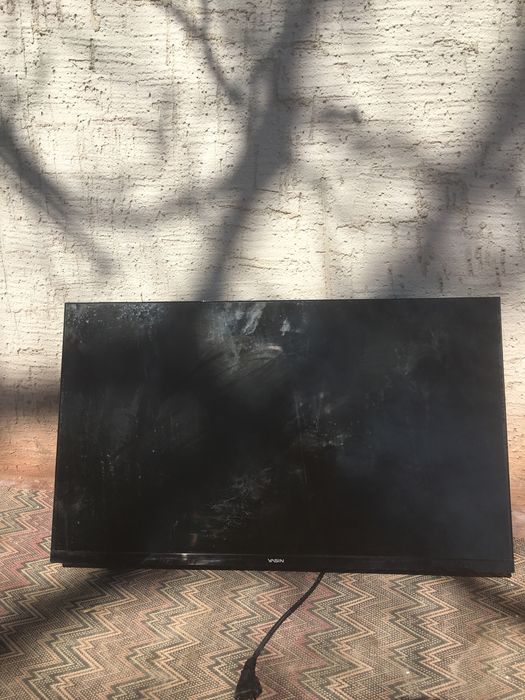 телевизор продам