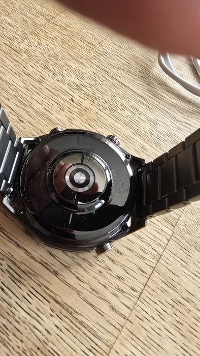 Смарт часовник Huawei ultimate