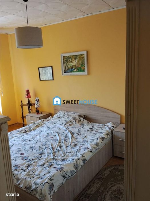 Apartament cu 4 Camere  Zona Ultracentrala  B-Dul Unirii