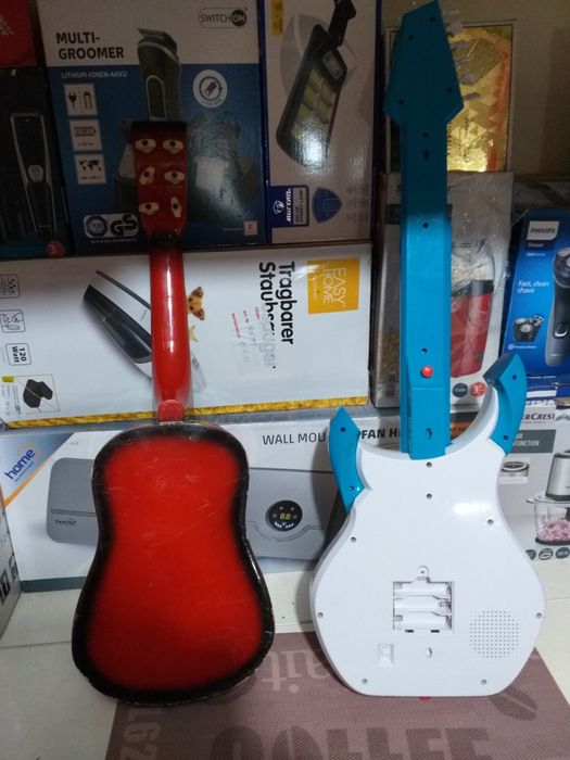 Chitaree Electrica si Lemn Functionale Muzical