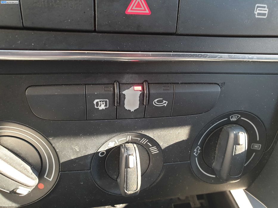 Panou Comanda AC Clima Climatronic Aer Conditionat Audi A3 8P 2004 - 2013 [K2055]