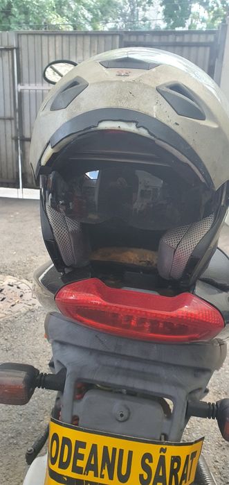 Vand scuter Piagio
