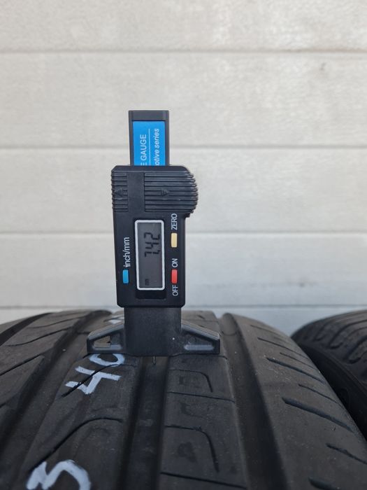 Летни гуми 2 броя PIRELLI Cinturato P7 245 40 R19 дот 0423