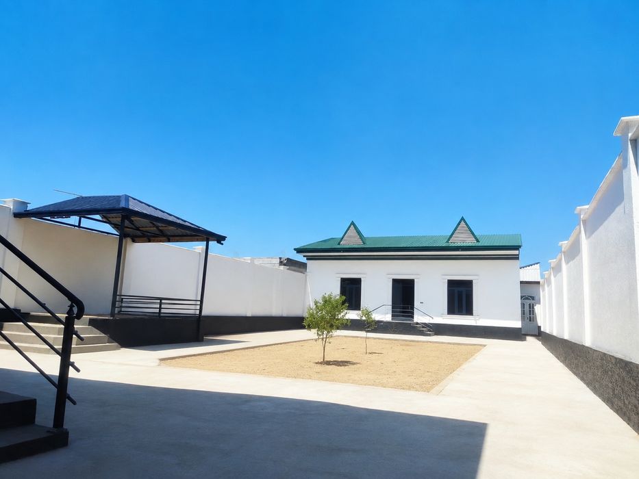 Uy sotiladi manzil : Samarqand sabxoz 65 maktab oʻtganda oʻngdan 3-koc