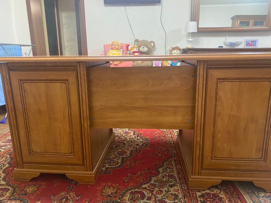 Продам компьютерный стол