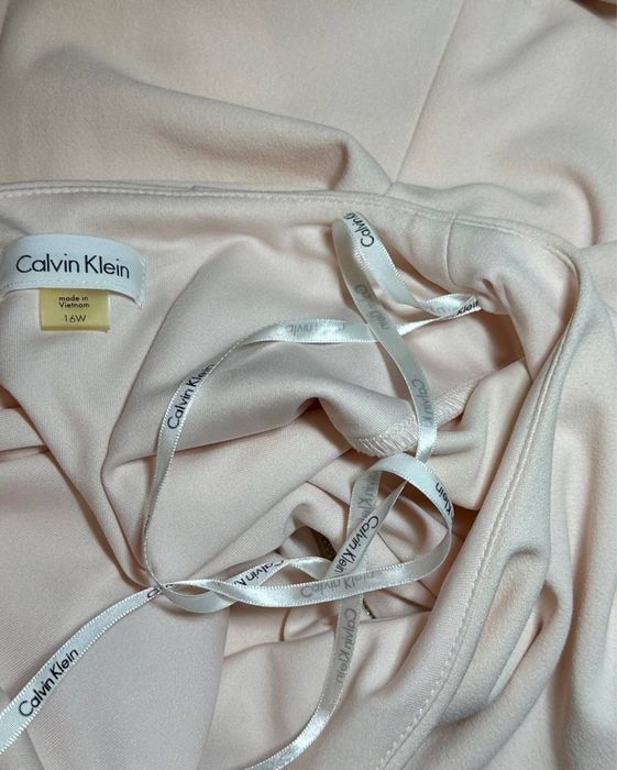 Платье-футляр Calvin Klein