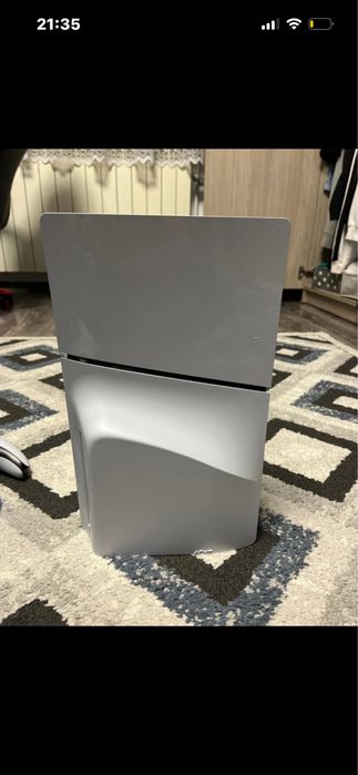 Consola PlayStation5 (PS5) Slim Disc Edition + 3 jocuri + Controler