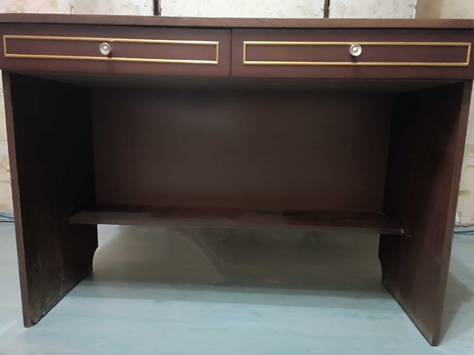 Продам трельяж (трюмо)