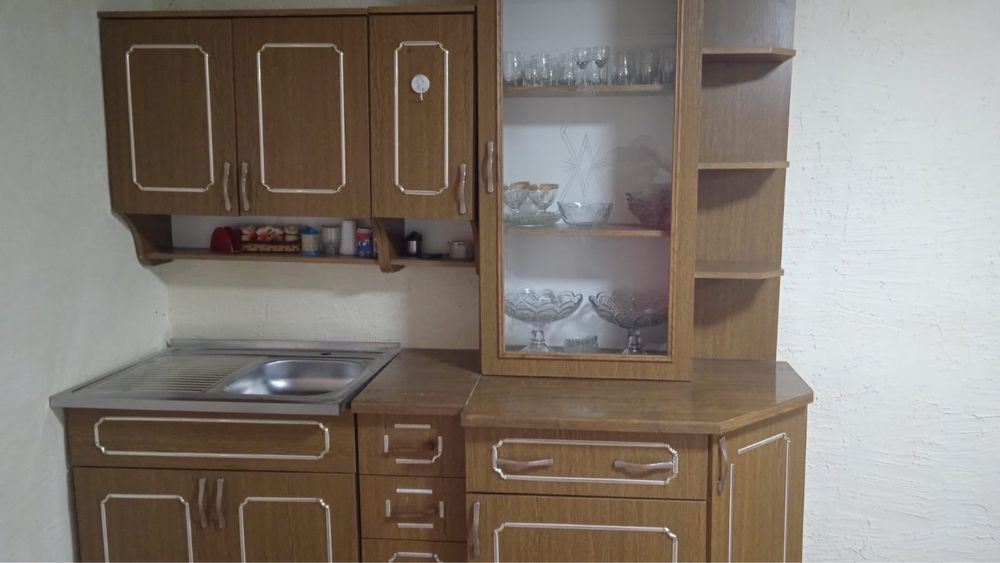 Кухонный гарнитур