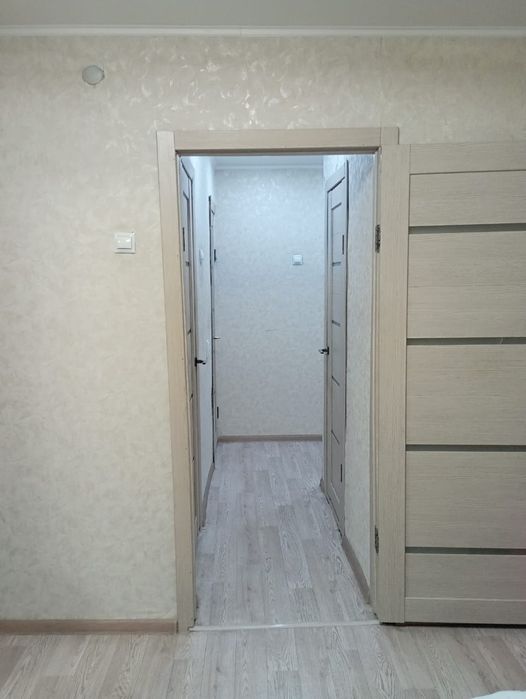 Продам 2к в центре 2/3