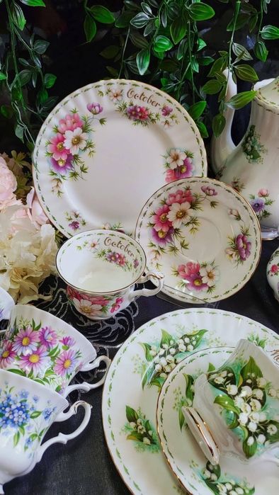 Тройни сетове Royal Albert