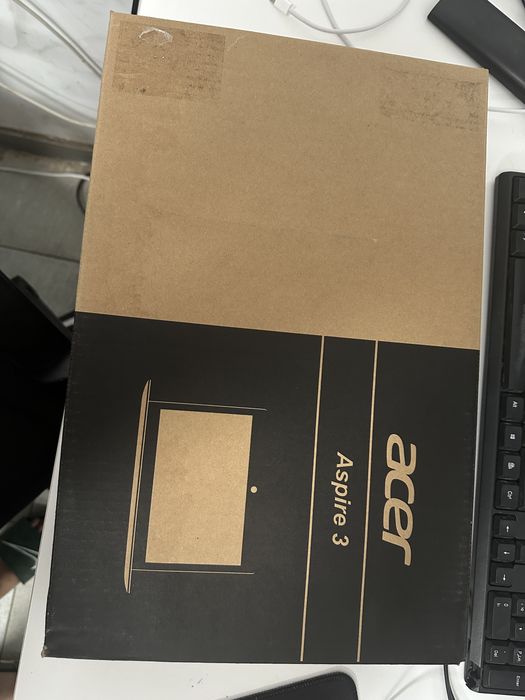 ноутбук Acer aspire 3