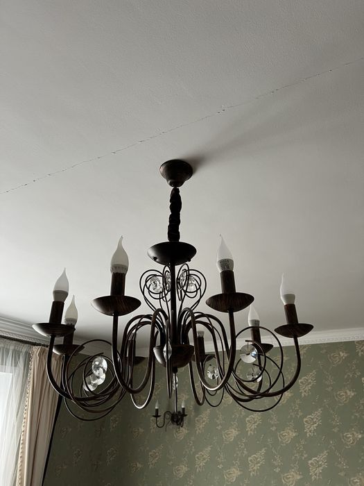 Продам срочно Люстра