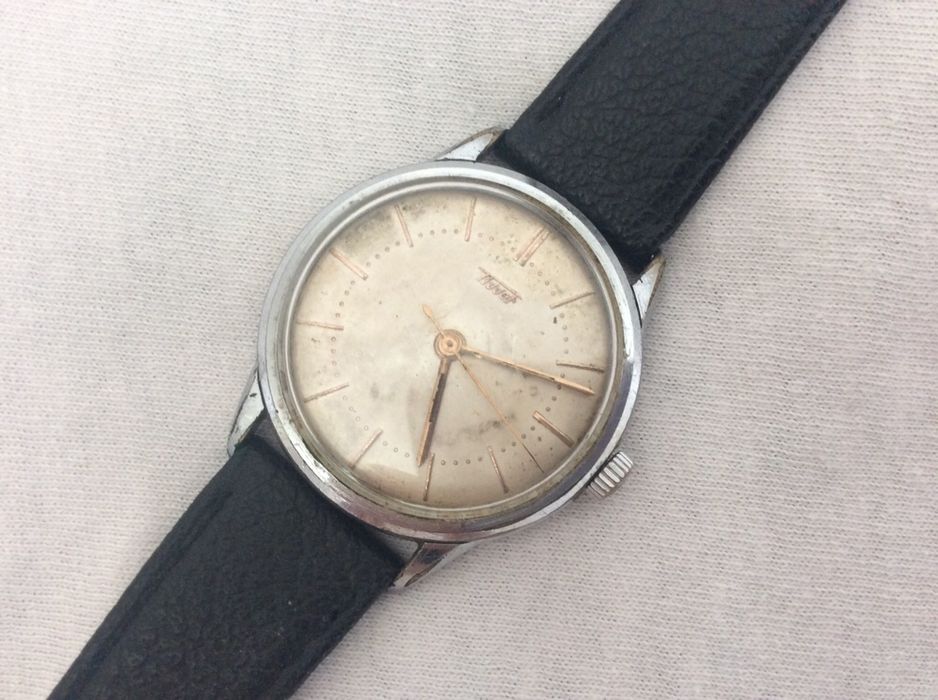 Часовник Tissot&Fils