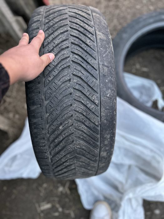 Anvelope iarnă 245/45 R18 Continental – set 4 bucăți