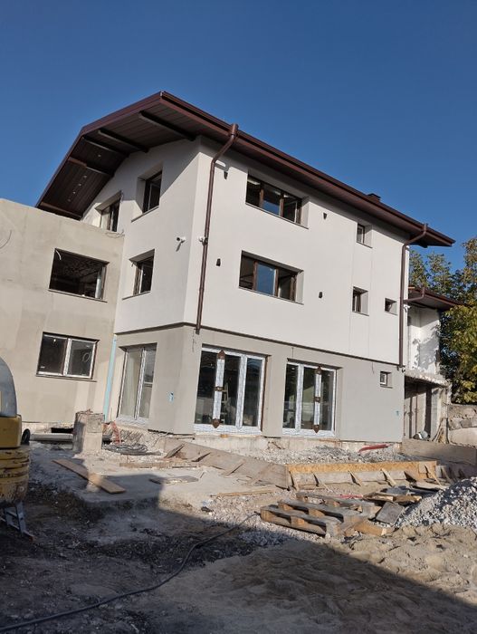 Строителни услуги!Топлоизолация! Ремонт на покриви!