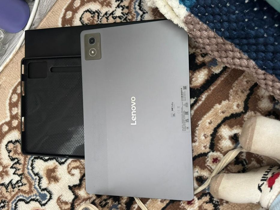 планшет Lenova Idea Tab Pro