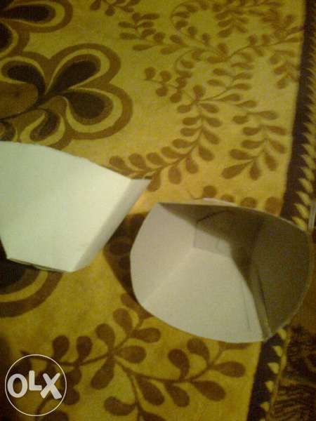 продавам кутии за казанлъшки понички