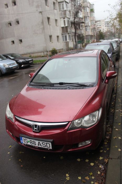 Vand Honda Civic model 8