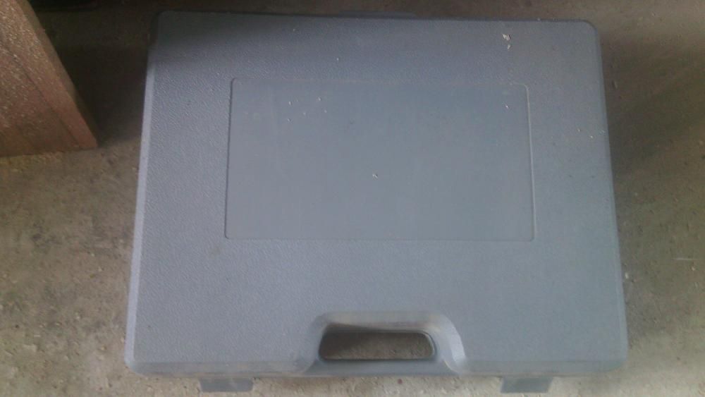 Акумулаторен перфоратор-дрелка Ferm