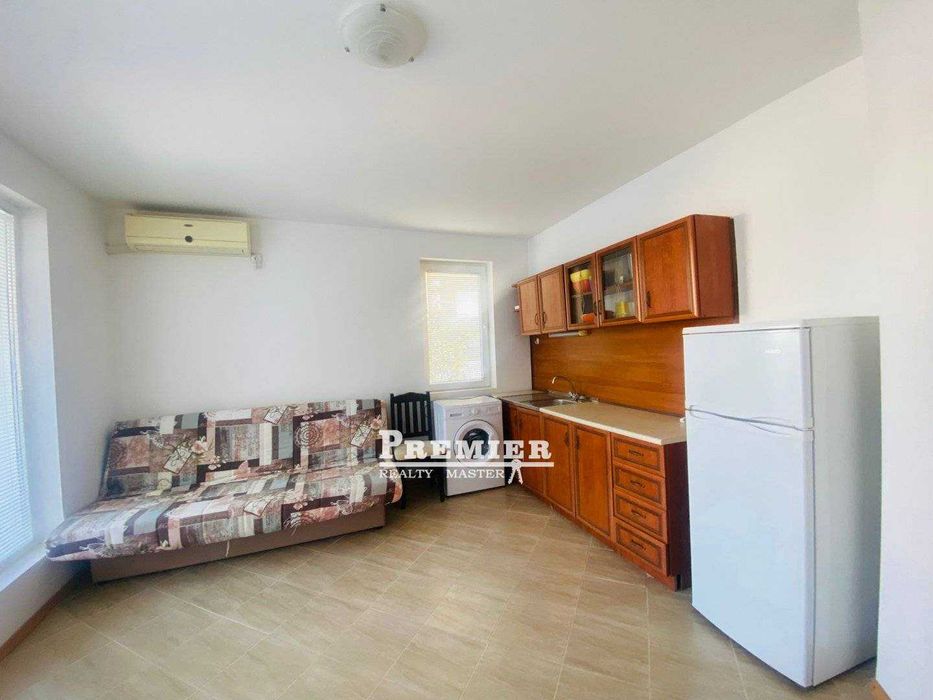 Продава се Двустаен апартамент в Бургас, Акациите - 59 кв.м за 1185 €/кв.м - Снимка #5