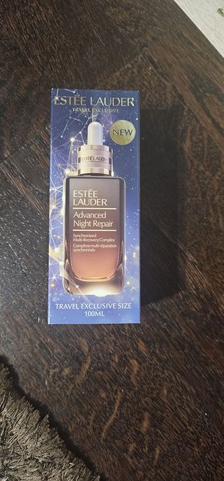 Estée Lauder Premium