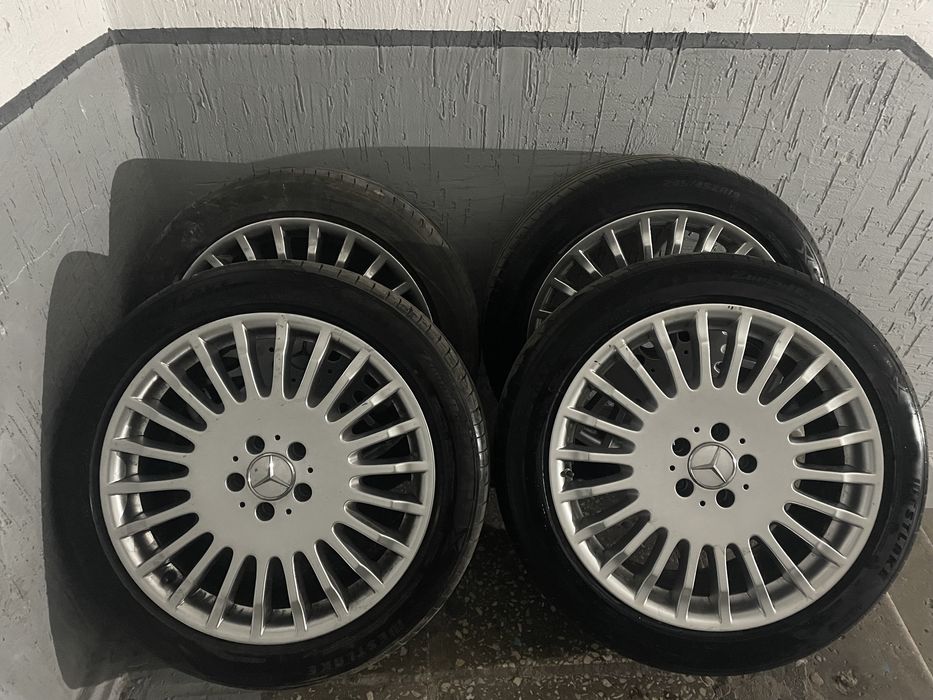 Титанки на Мерс в родном окрасе