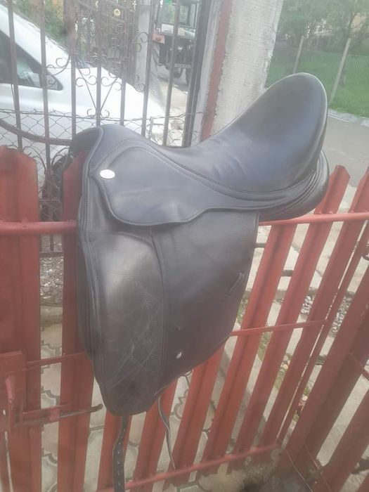 Vând șa  calarie din piele adusa din germania