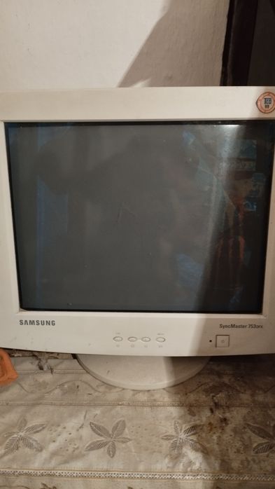 Продам монитор для компьютера