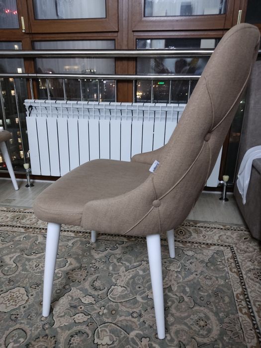 Продам стулья 6 единиц