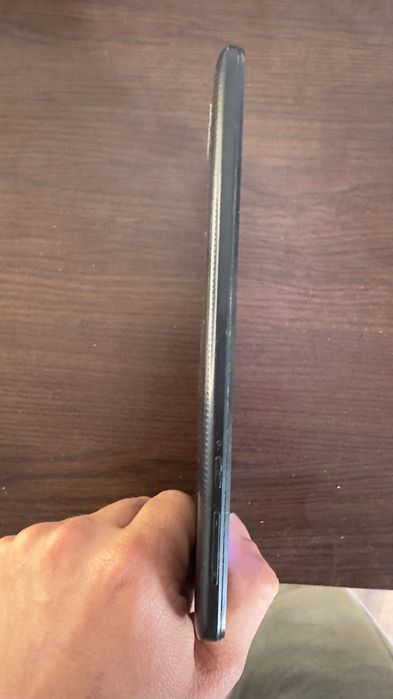 Vând telefoane + tabletă pentru piese sau reparat