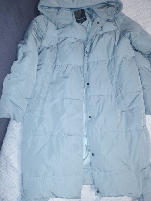 Продам пуховик женский