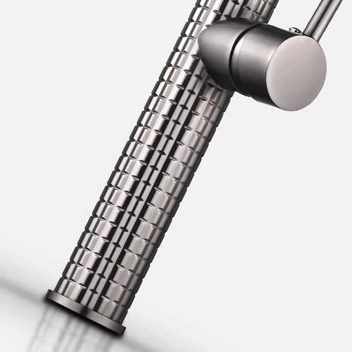 Модерен смесител за кухненска мивка W101