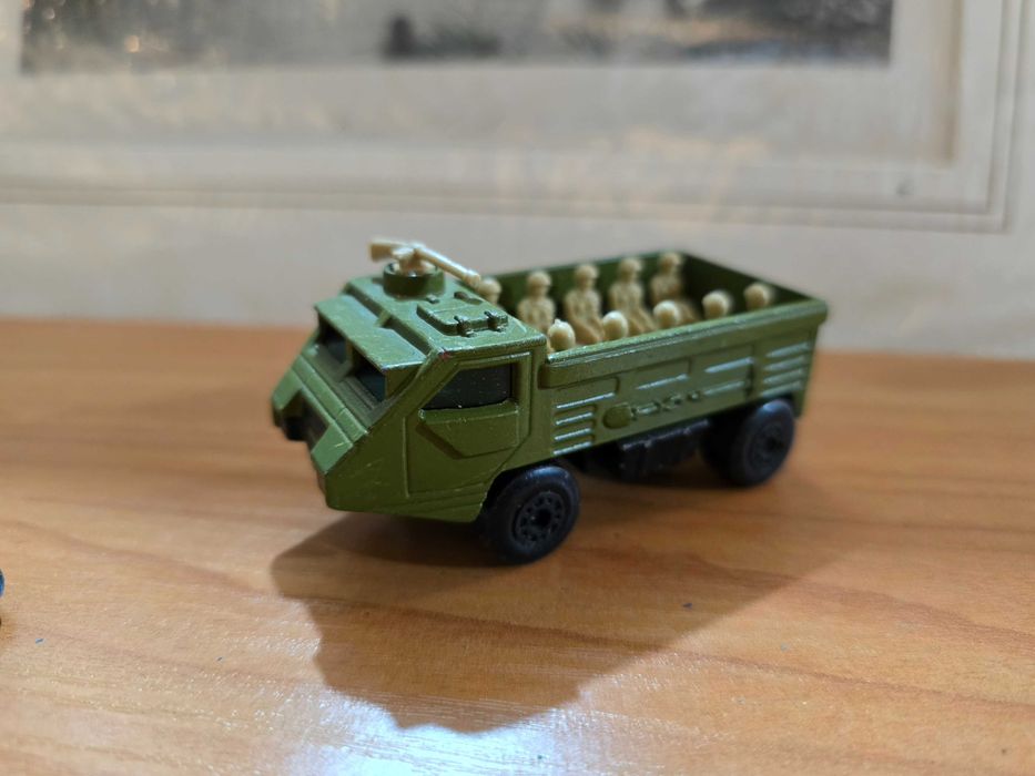 Колекция колички и самолетчета - Dinky и MATCHBOX само за колекционери !