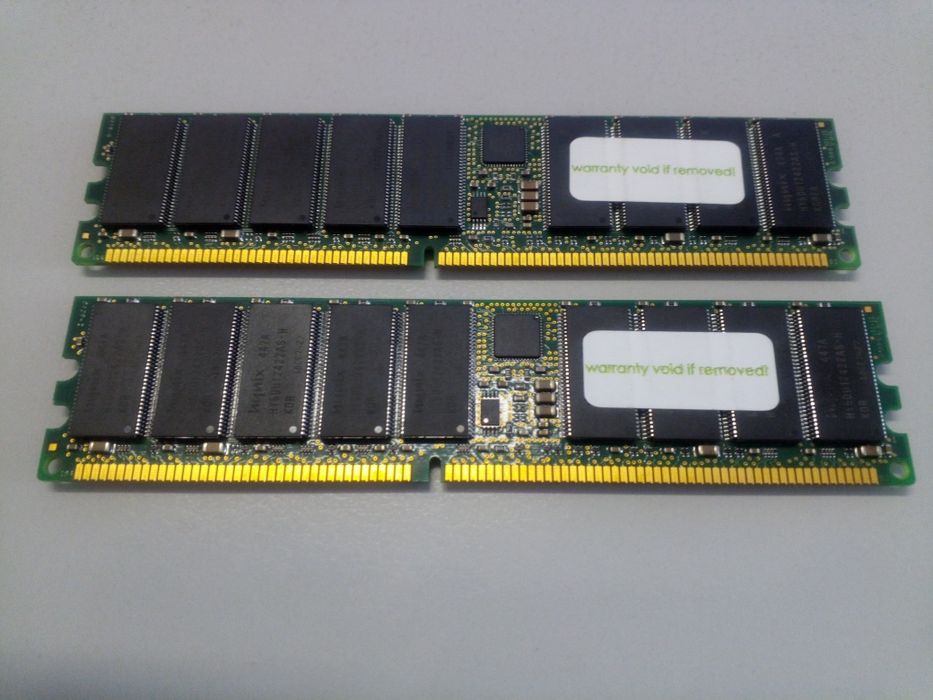 Памет за сървър-2x 2GB Hynix PC2100R-25330 DDR 266MHz ECC Registered.