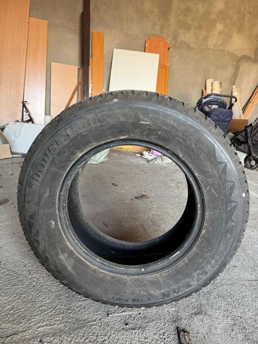 Резина от прадо,