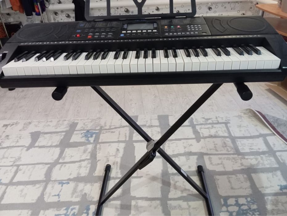 Синтезатор новый