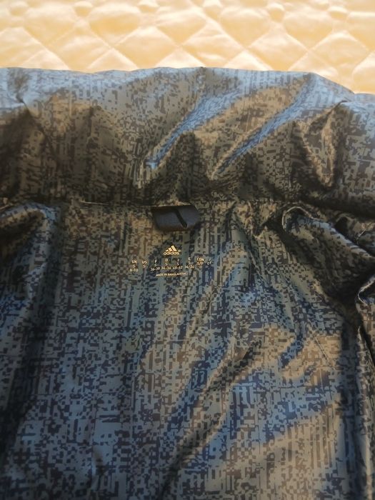 Продам пуховик женский