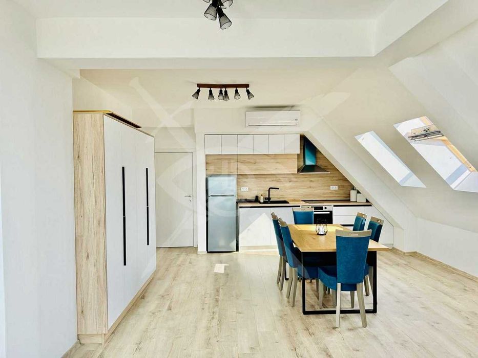 Дава се под наем Тристаен апартамент в Варна, Бриз - 75 кв.м за 1097.01 € - Снимка #1